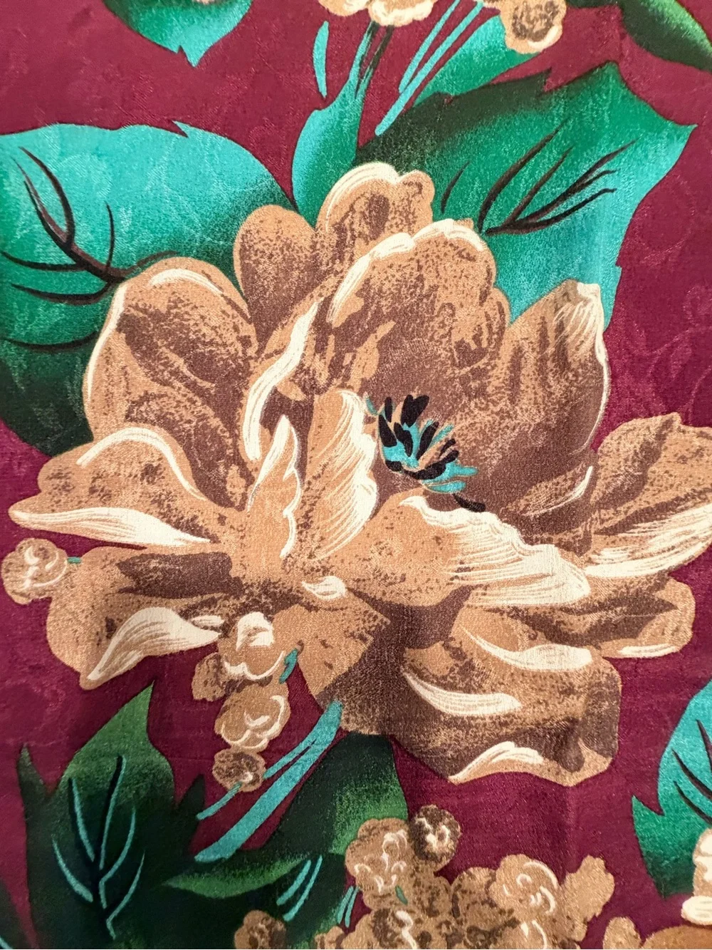 VINTAGE: Oscar de la Renta | ladies floral print square silk scarf